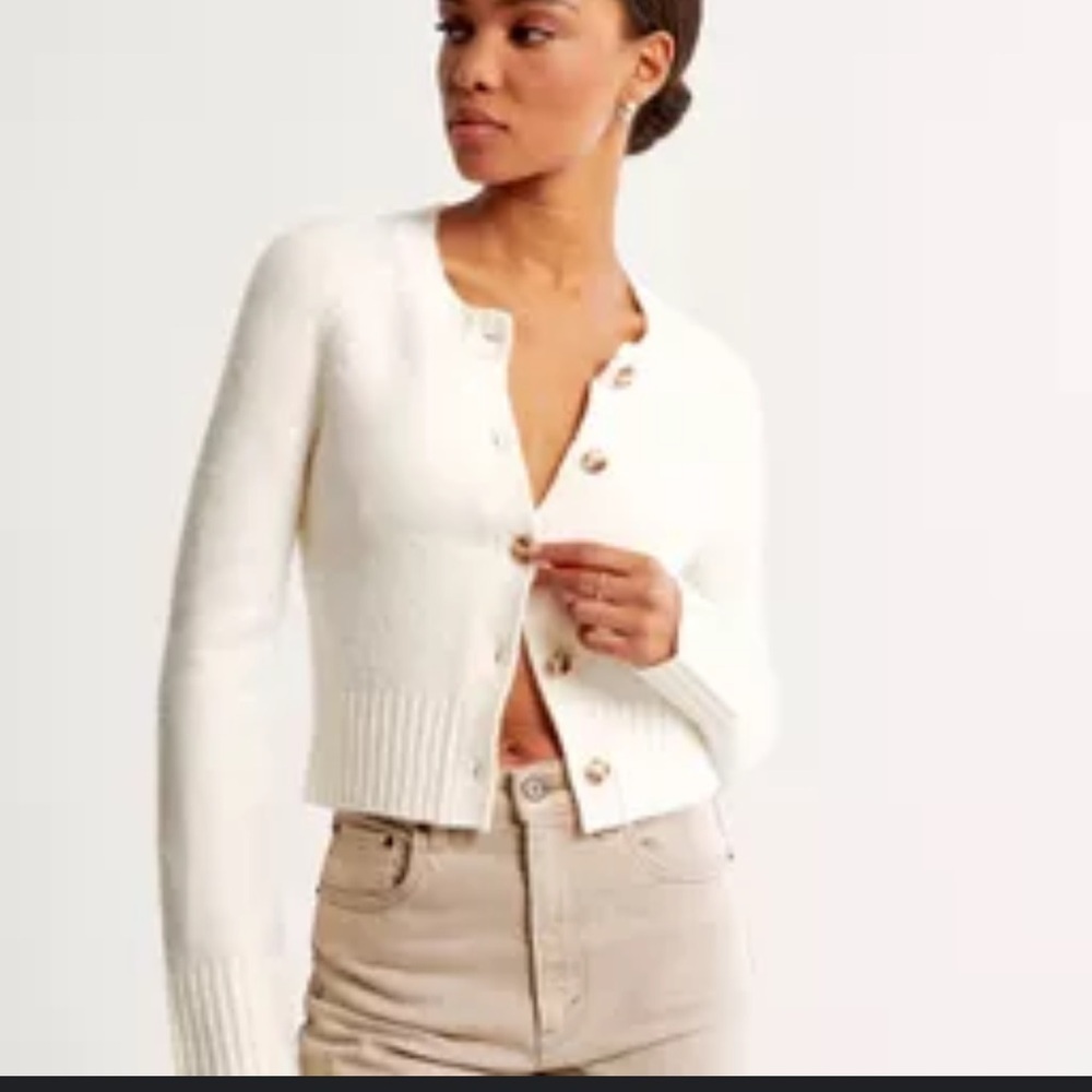 A&F Women's White Button-Up Sweater